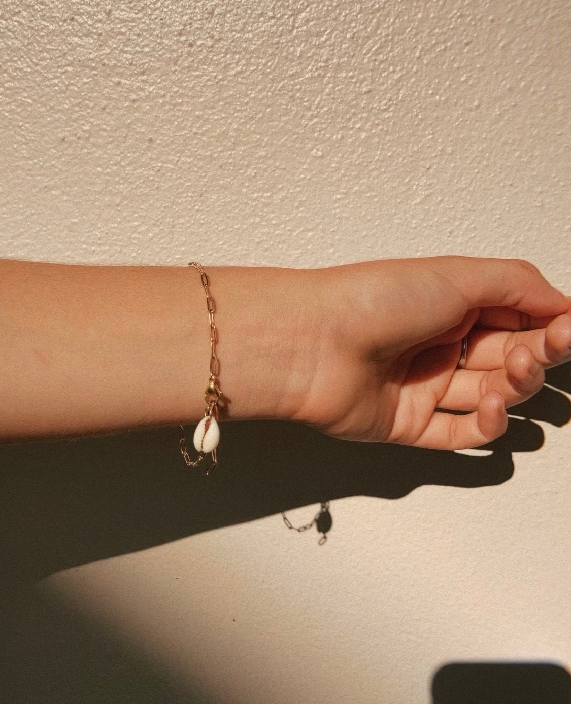 14k Gold plated cowrie bracelet/anklet